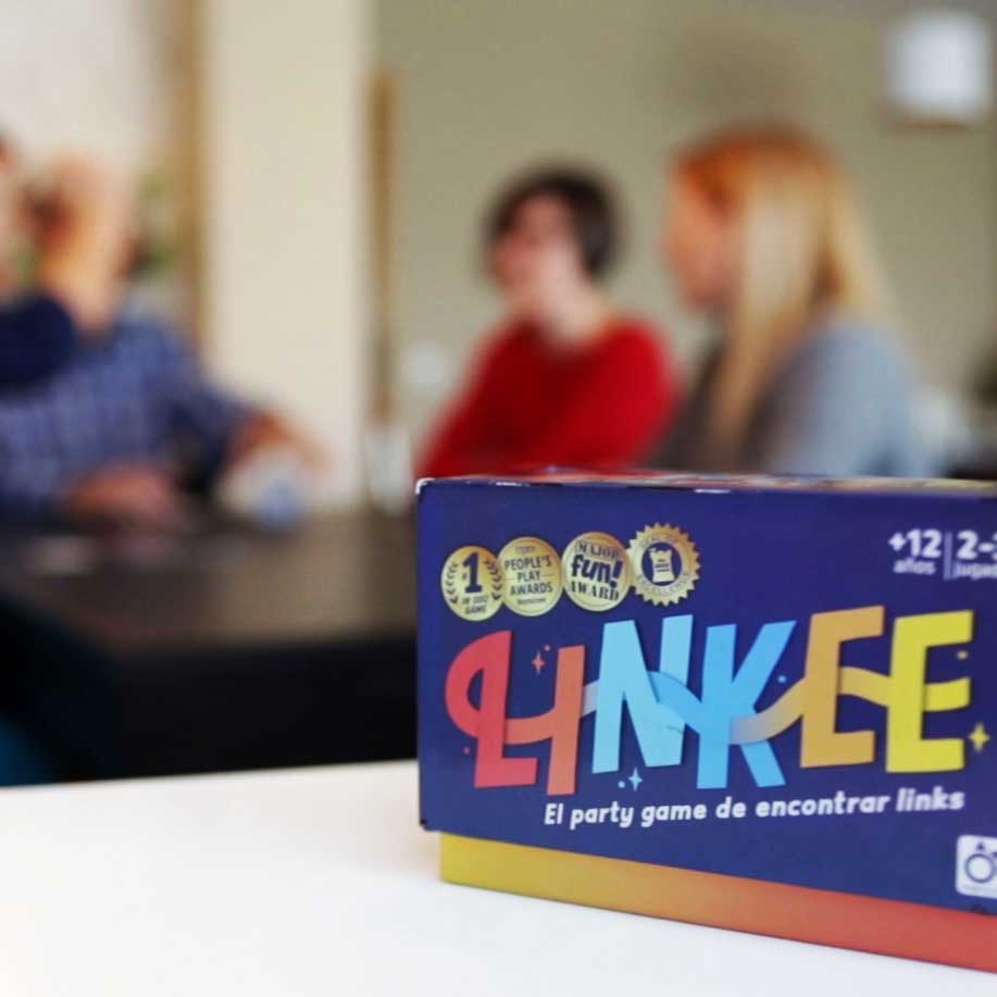 Jugando-a-LINKEE